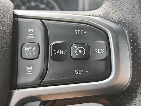 Used 2026 RAM 1500 Warlock AWD/4WD image 28