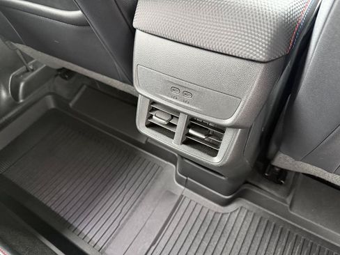 Used 2025 Chevrolet Equinox RS w/ Safety and Technology Package FWD image 40