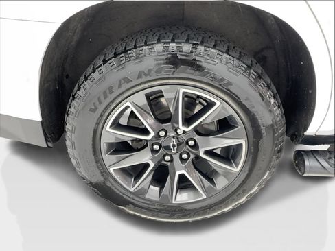 Used 2022 Chevrolet Tahoe Z71 AWD/4WD image 16