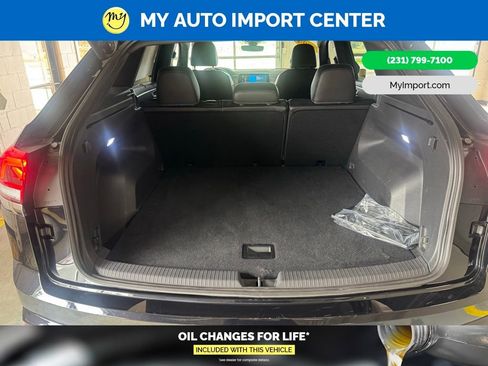 Used 2024 Volkswagen Atlas Cross Sport SE AWD/4WD image 26