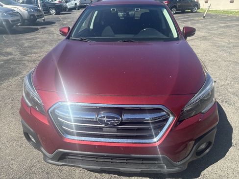 Used 2018 Subaru Outback 2.5i Premium AWD/4WD image 12