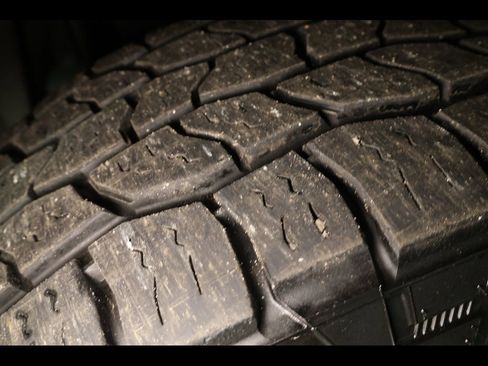 Used 2021 Chevrolet Tahoe LS image 22