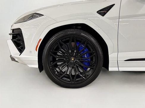 Used 2025 Lamborghini Urus S AWD/4WD image 35