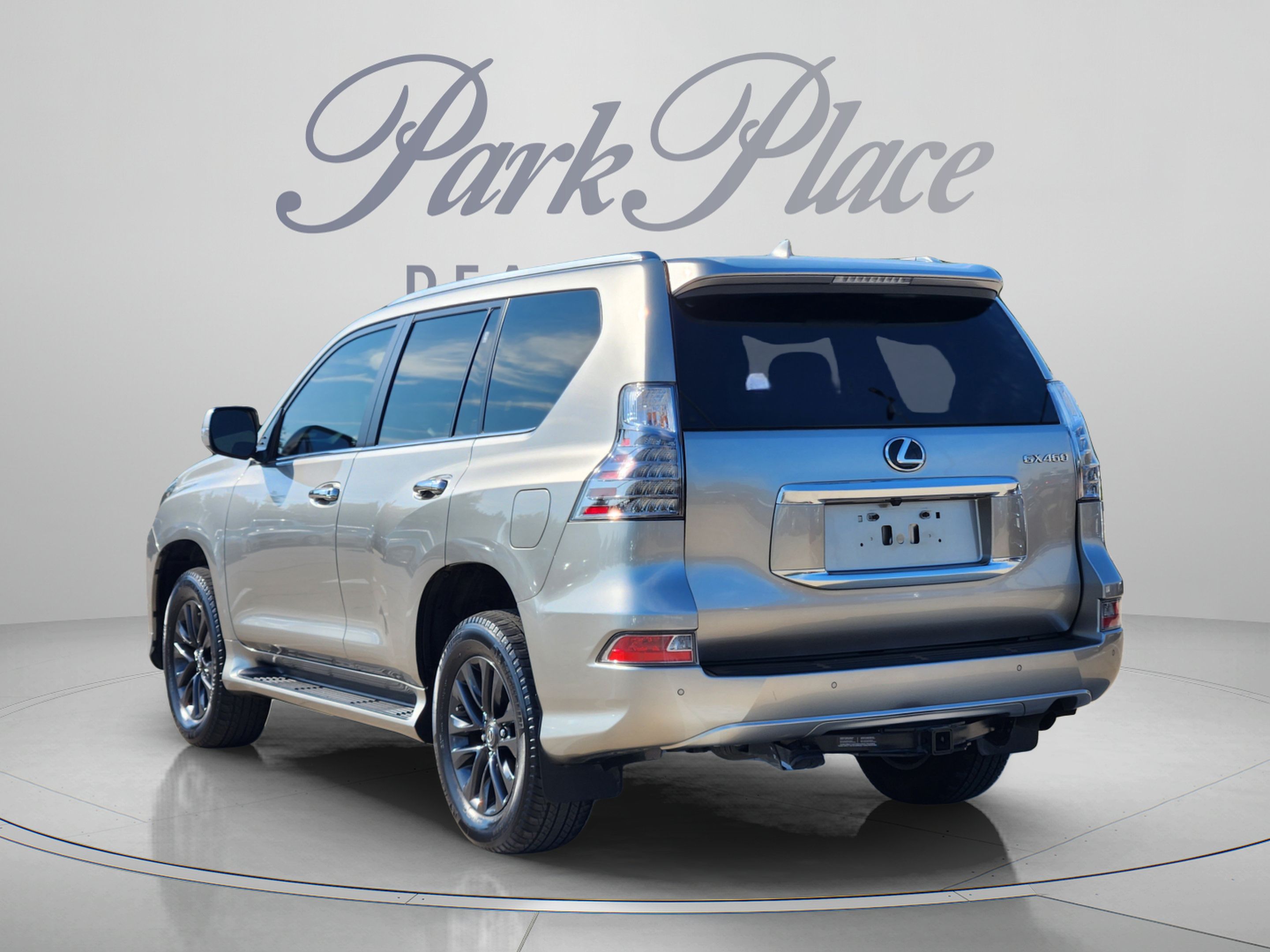 Certified 2023 Lexus GX 460 Premium AWD/4WD image 3