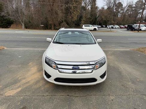 Used 2012 Ford Fusion SEL image 2