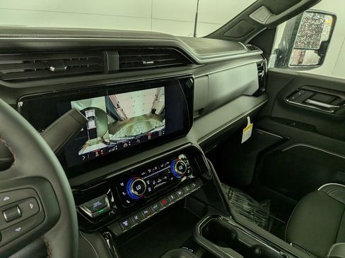 New 2026 GMC Sierra 2500 AT4X w/ AT4X AEV Edition AWD/4WD image 23
