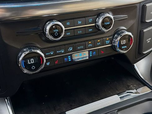 Used 2021 Ford F150 Lariat w/ Equipment Group 502A High RWD image 20