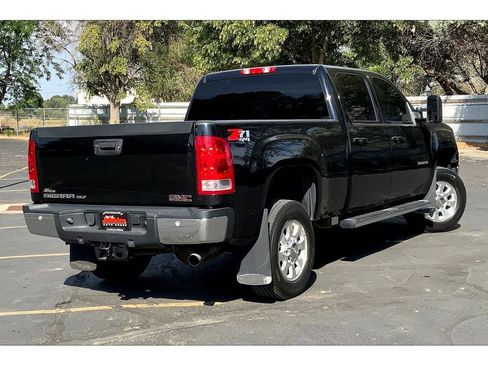 Used 2013 GMC Sierra 3500 SLT image 14