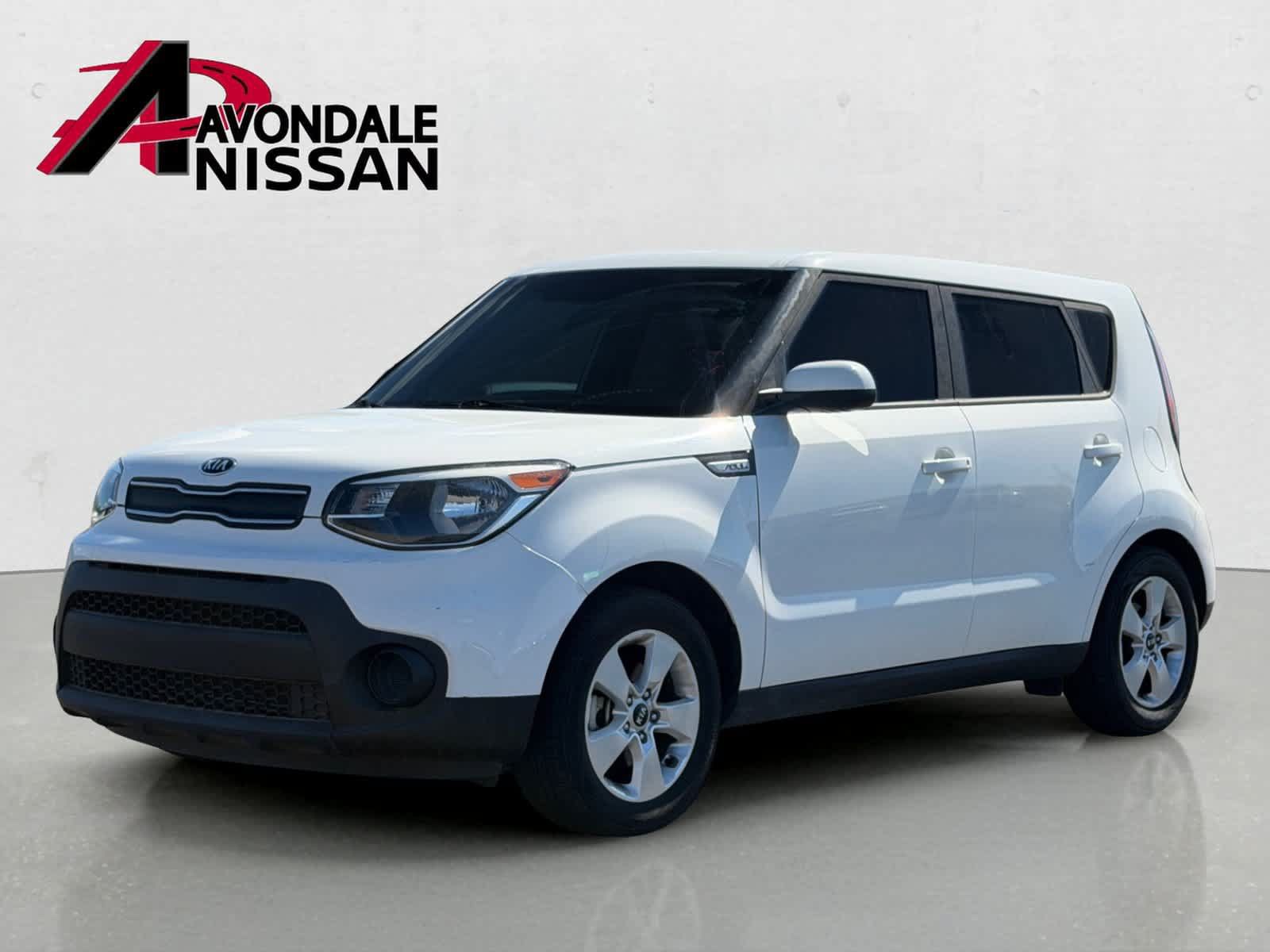 Used 2017 Kia Soul FWD image 2