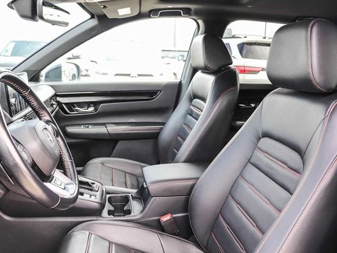 Used 2025 Honda CR-V Sport Touring image 17