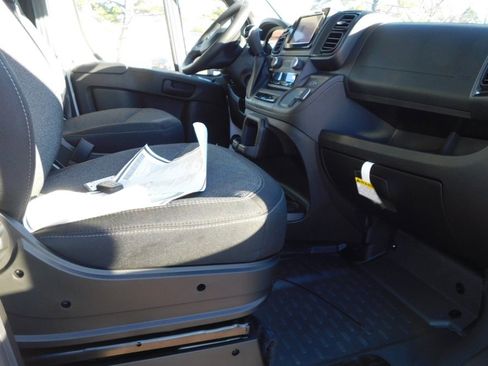 Used 2024 RAM ProMaster 3500 w/ Convenience Group image 25
