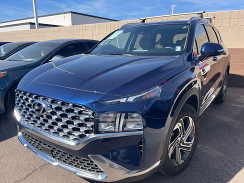 Certified 2023 Hyundai Santa Fe SEL w/ Premium Package image 4