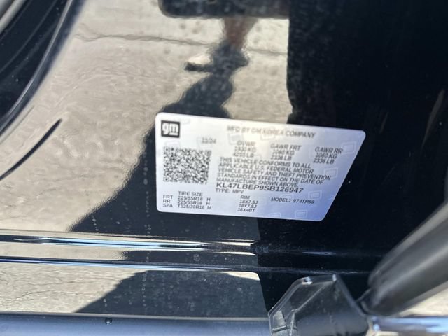 Certified 2025 Buick Envista Sport Touring FWD image 31
