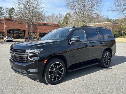 Used 2022 Chevrolet Tahoe RST w/ Luxury Package image 4