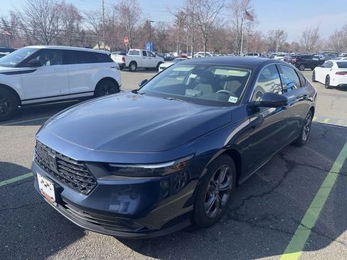 Certified 2024 Honda Accord EX image 3