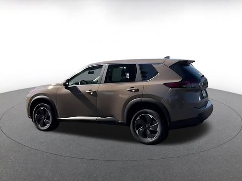 Used 2025 Nissan Rogue SV AWD/4WD image 10
