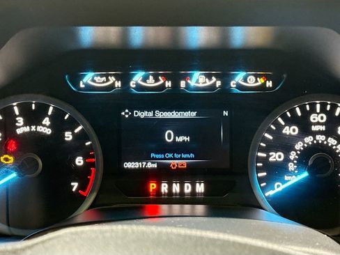 Used 2019 Ford F150 XLT w/ Equipment Group 302A Luxury image 12