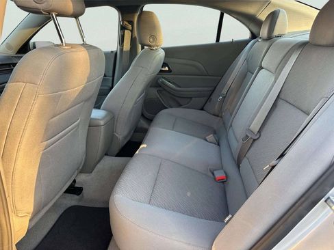 Used 2016 Chevrolet Malibu LS FWD image 10