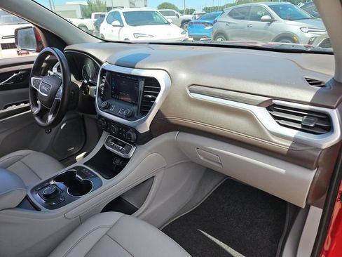 Used 2023 GMC Acadia SLT AWD/4WD image 26
