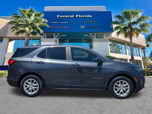 Used 2023 Chevrolet Equinox LT FWD image 4