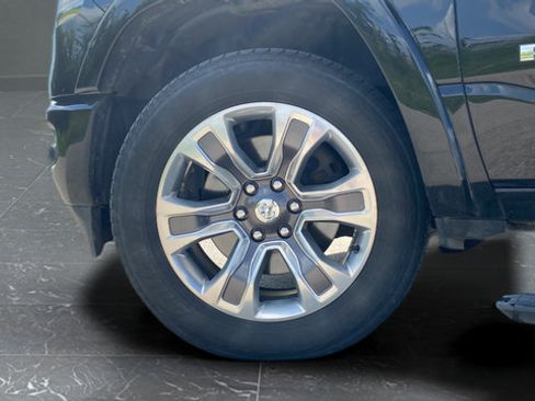 Used 2019 RAM 1500 Limited AWD/4WD image 29