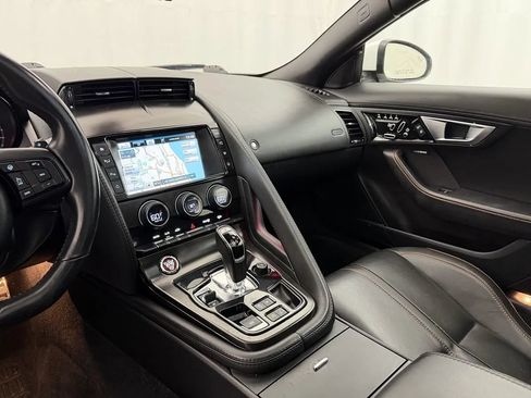 Used 2016 Jaguar F-TYPE S RWD image 17