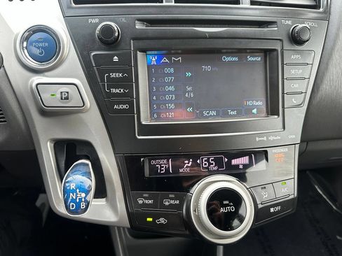 Used 2012 Toyota Prius V Three FWD image 14