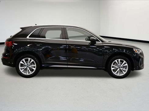 Used 2025 Audi Q3 2.0T Premium Plus w/ Premium Plus Package image 6