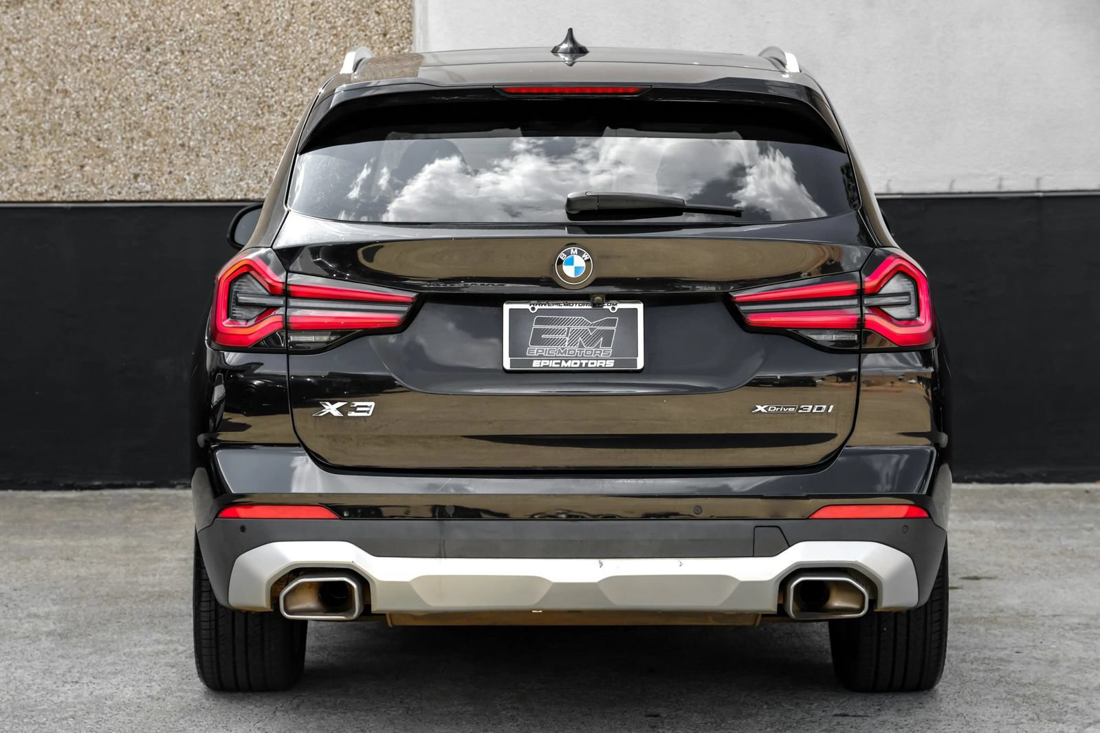 Used 2024 BMW X3 xDrive30i AWD/4WD image 9
