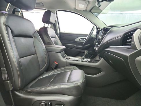 Used 2019 Chevrolet Traverse LT w/ LPO, Floor Liner Package AWD/4WD image 26