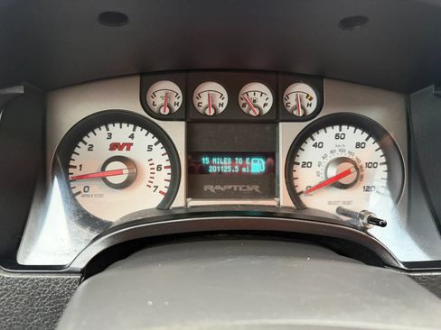 Used 2010 Ford F150 Raptor AWD/4WD image 34