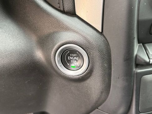 Used 2022 Chevrolet Silverado 1500 RST image 26