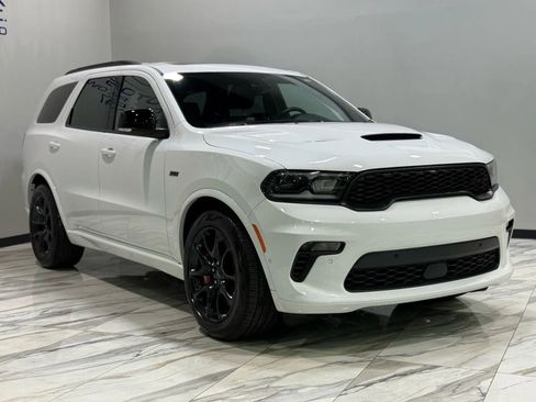 Used 2023 Dodge Durango SRT image 5