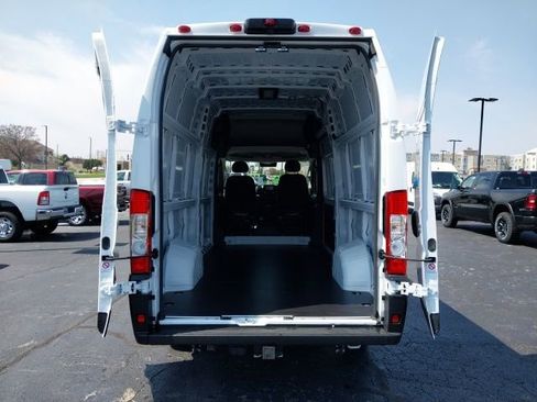 New 2025 RAM ProMaster 3500 w/ Convenience Group image 22