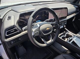 New 2026 Chevrolet Traverse High Country w/ LPO, Floor Liner Package FWD video 3