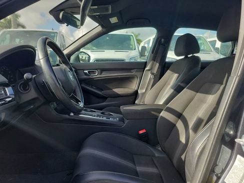 Used 2022 Honda Civic Sport image 18