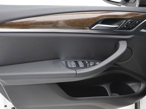 Used 2021 BMW X3 xDrive30i w/ Convenience Package image 13