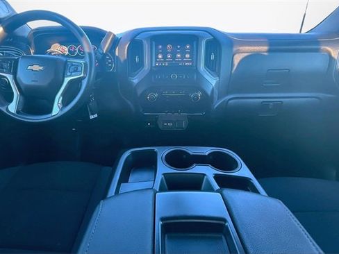 Used 2021 Chevrolet Silverado 2500 Custom w/ Custom Value Package image 14