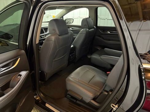 Used 2020 Buick Enclave Essence w/ Sport Touring Edition image 21