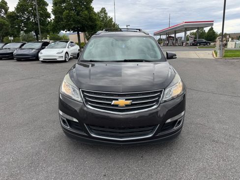 Used 2017 Chevrolet Traverse LT w/ True North Edition AWD/4WD image 8