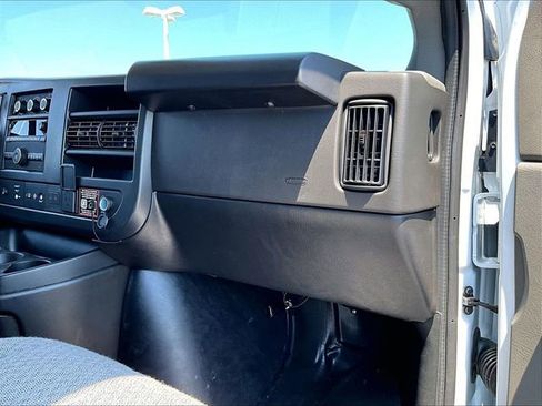 New 2025 Chevrolet Express 2500 w/ Enhanced Convenience Package RWD image 21