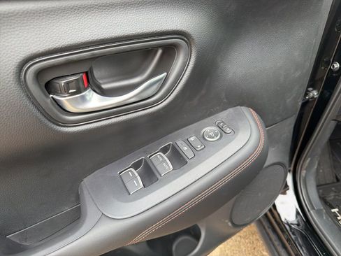 New 2026 Honda HR-V Sport image 12