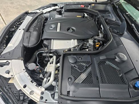 Used 2015 Mercedes-Benz C 300 Sedan image 38