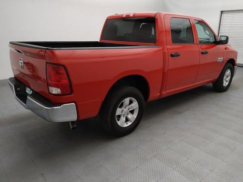 Used 2022 RAM 1500 Classic SLT RWD image 9