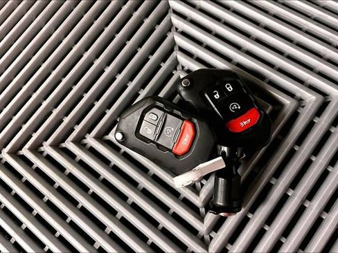 Used 2022 Jeep Gladiator Sport AWD/4WD image 12