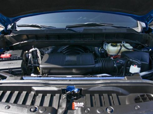 Used 2022 Chevrolet Silverado 1500 RST image 12