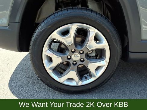 Used 2020 Jeep Compass Limited AWD/4WD image 29