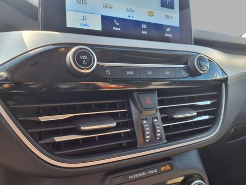 Used 2022 Ford Escape SE w/ Convenience Package image 7