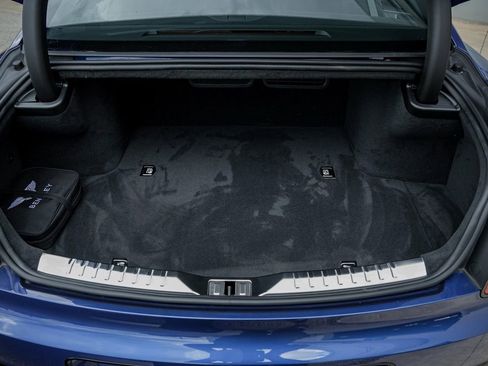 New 2025 Bentley Flying Spur Plug-In Hybrid AWD/4WD image 42