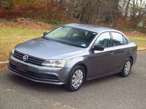 Used 2015 Volkswagen Jetta S FWD image 22